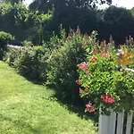 Coup De Cœur Assuré ! Calm Comme à La Maison ! Maison Spacieuse Avec Grande Terrasse Pour 2 à 5 Personnes Proximité Et Avec Wifi Et Parking Gratuits Casa de Férias