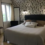 Coup De Cœur Assuré ! Calm Comme à La Maison ! Maison Spacieuse Avec Grande Terrasse Pour 2 à 5 Personnes Proximité Et Avec Wifi Et Parking Gratuits Casa de Férias *
