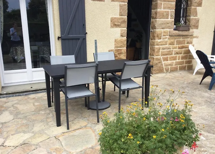 Prázdninový dům Coup De Coeur Assure ! Calm Comme A La Maison ! Maison Spacieuse Avec Grande Terrasse Pour 2 A 5 Personnes Proximite Et Avec Wifi Et Parking Gratuits Granville