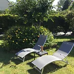 Coup De Coeur Assure ! Calm Comme A La Maison ! Maison Spacieuse Avec Grande Terrasse Pour 2 A 5 Personnes Proximite Et Avec Wifi Et Parking Gratuits *