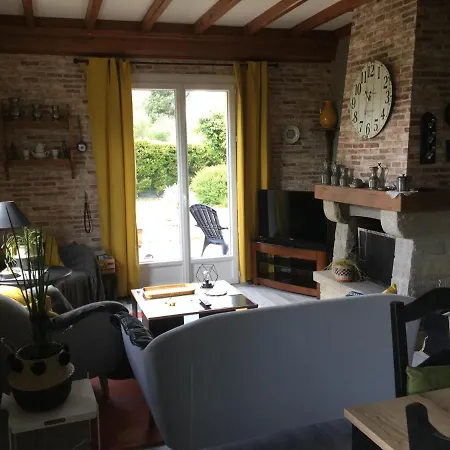 Semesterbostad Coup De Coeur Assure ! Calm Comme A La Maison ! Maison Spacieuse Avec Grande Terrasse Pour 2 A 5 Personnes Proximite Et Avec Wifi Et Parking Gratuits Granville