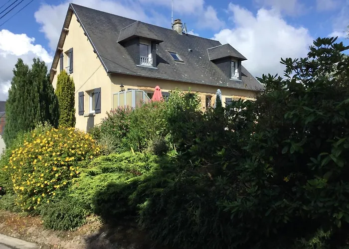 Coup De Coeur Assure ! Calm Comme A La Maison ! Maison Spacieuse Avec Grande Terrasse Pour 2 A 5 Personnes Proximite Et Avec Wifi Et Parking Gratuits