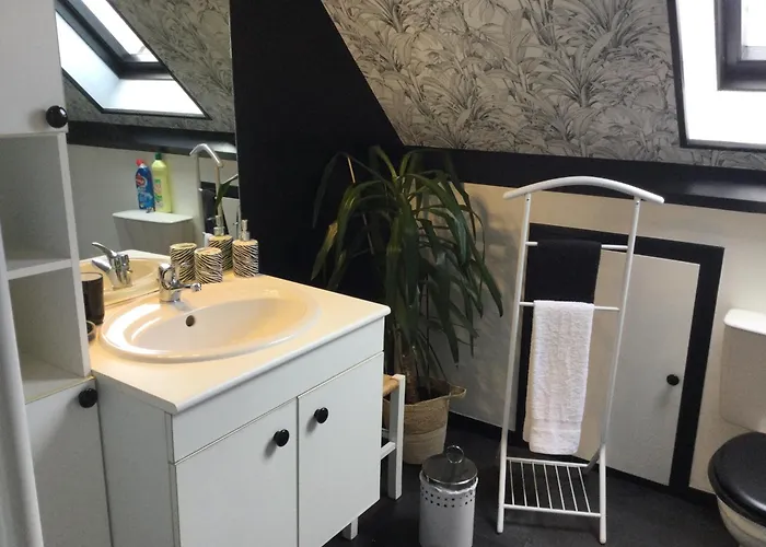 別荘 Coup De Coeur Assure ! Calm Comme A La Maison ! Maison Spacieuse Avec Grande Terrasse Pour 2 A 5 Personnes Proximite Et Avec Wifi Et Parking Gratuits